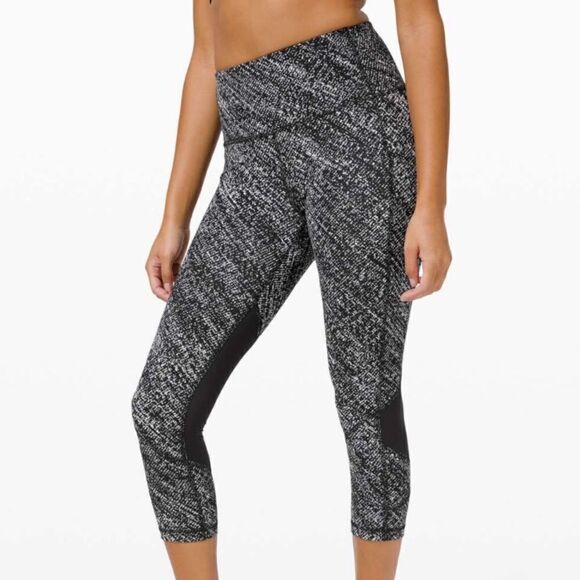Lululemon Pace Rival High-Rise Crop 22" 4 - Picture 1 of 11